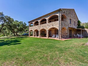 House | Exterior