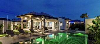Stunning Spacious Private Pool Villa - Hua Hin