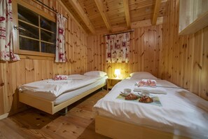 4 chambres, Wi-Fi gratuit, draps fournis