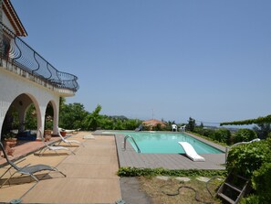 Villa | Pool | Indoor pool, outdoor pool - Belvilla by OYO il Portico (Trecastagni)