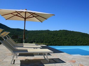 Apartment | Pool | Outdoor pool - Belvilla by Oyo Erica (Anghiari)