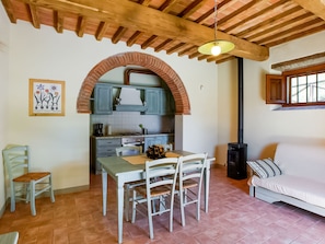 Apartment | Dining