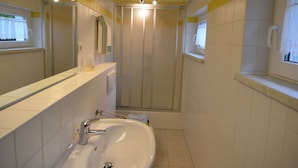 Ferienhaus | Badezimmer