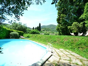 Innenpool, Außenpool