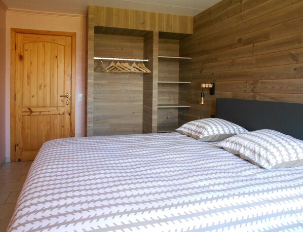 Maison | 5 chambres, ameublement unique, literie fournie