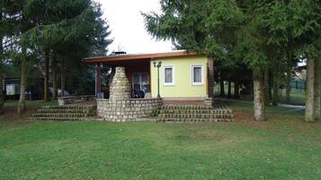 House | Taman