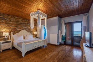 6 habitaciones, tabla de planchar con plancha y cuna de viaje 