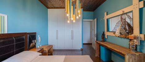 6 chambres, fer et planche à repasser, lit parapluie, Wi-Fi gratuit