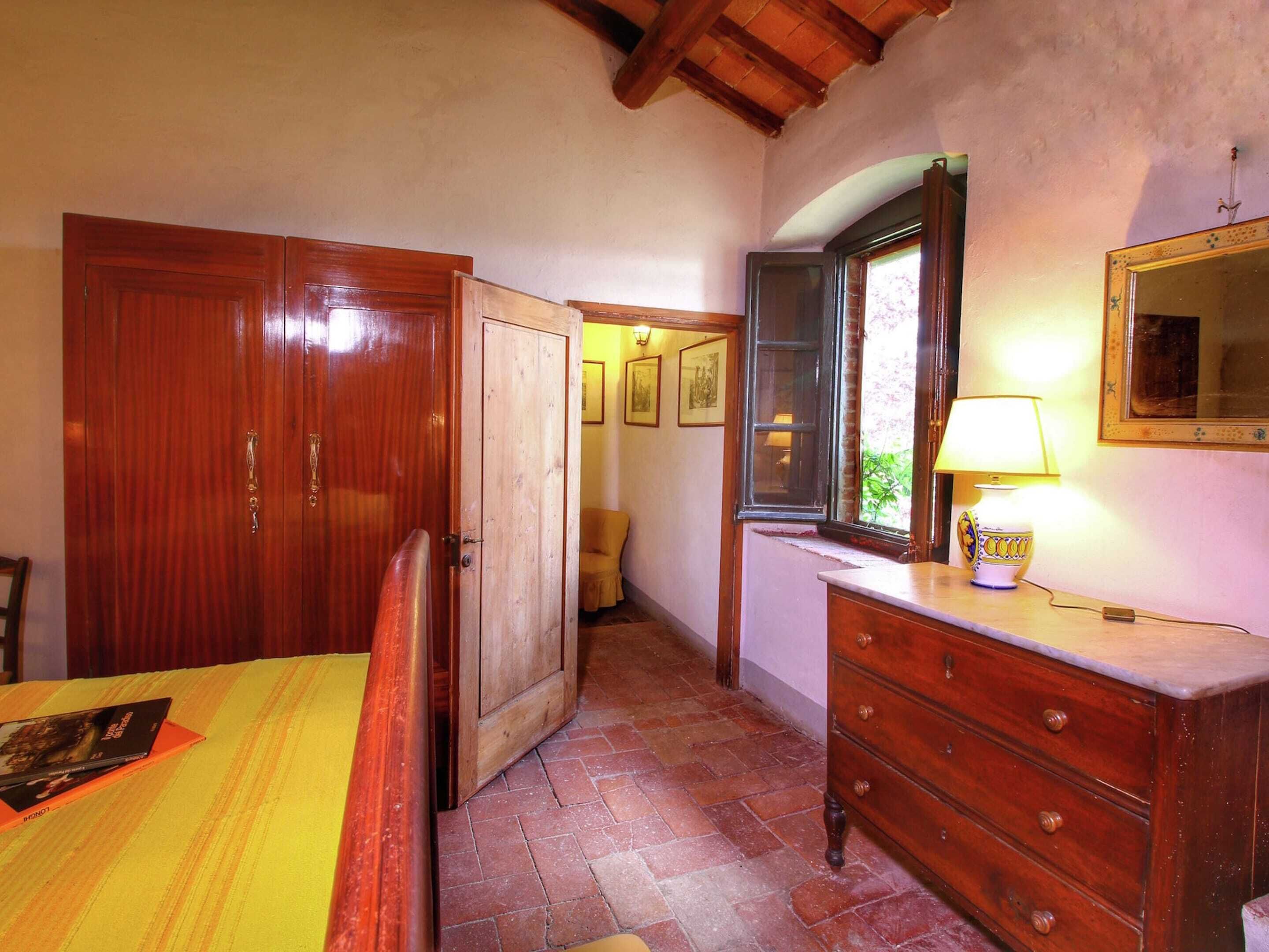 House | 2 bedrooms, individually furnished, bed sheets