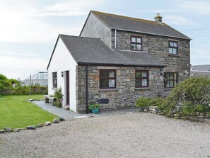 Exterior - 1 bedroom accommodation in Trewellard, near Penzance (Trewellard, near Penzance)