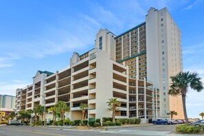 Hotel guests can park in the adjacent multi-story structure with convenient access to their accommodations.