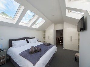 2 habitaciones, wifi gratis y ropa de cama 