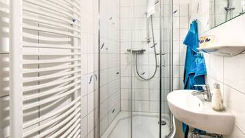 Apartment | Badezimmer
