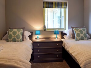 4 chambres, Wi-Fi gratuit, draps fournis