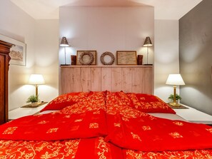 House | 1 bedroom, bed sheets