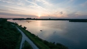 Niet-geclassificeerde afbeelding, 3 van 36, knop