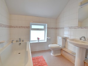 House | Bathroom | Shower, towels - Semi Detached, Stone Built Holiday Home near Swansea & Brecon Beacons (Swansea)