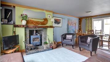 House | Living room | DVD player