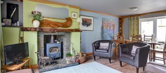 Semi Detached, Stone Built Holiday Home near Swansea & Brecon Beacons