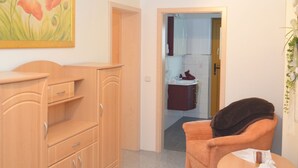 Unclassified image, 4 of 33, button - Cosy Apartment in Prackenbach With Covered Terrace (Prackenbach)