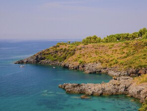Exterior - Lovely Apartment on a Beautiful Property Near the sea (Scalea)