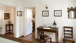 Unclassified image, 4 of 14, button - Aparment in the Heart of Venice, Ideally Situaded for Visiting the City (Venice)