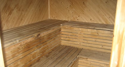 Forest Retreat w/ Sauna