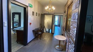 Reception - Luxurious Relaxation House in the Center of Spa With Large Garden, Indoor Pool (Spa)