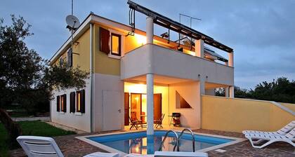 Holiday Home in Novigrad With Private Pool