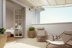 Villa | Balcony