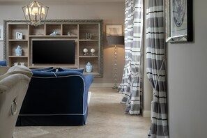 ヴィラ | リビングルー��ム