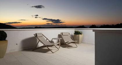 4-bed Villa With Pool in Vabriga