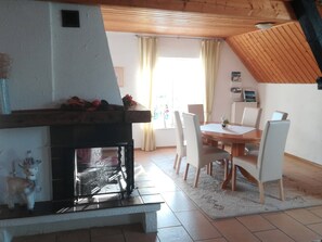 Dining - Silbecke Forest View Apartment (Attendorn)