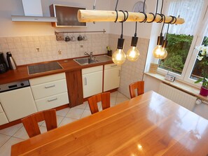 Apartment | Private kitchen | High chair - Mountain Biker's Farmstay (Villingen-Schwenningen)