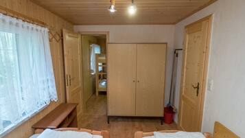 Bungalow | 2 bilik tidur, dilengkapkan perabot secara berasingan