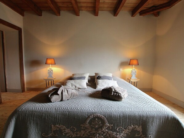 House | Room amenity