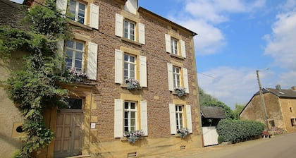 Unique Holiday Home in Virton with Hot Tub