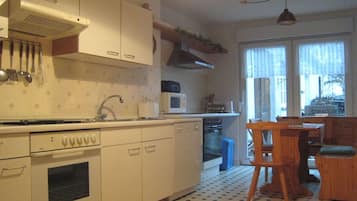 House | Private kitchen | Fridge