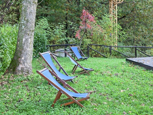Relaxing Holiday Home With Swimming Pool,garden, Terrace,bbq