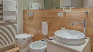 Unclassified image, 4 of 40, button - Magnificent Apartment in Scarlino With Pool (Scarlino)