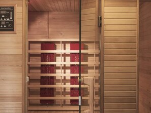 Bathtub - Cottage in Haut-bois With Private Pool (Gesves)