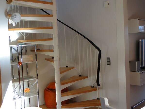 DVD player - Comfortable Holiday Home in Reimboldshausen With Terrace (Kirchheim (Hessen))