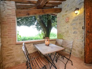 House | Dining - Holiday Home Monte With Pool and Forest Trails (Monte Santa Maria Tiberina)