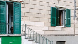 Unclassified image, 3 of 26, button - Simplistic Apartment in Genova near Town Center (Genoa)