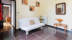 Unclassified image, 5 of 26, button - Simplistic Apartment in Genova near Town Center (Genoa)