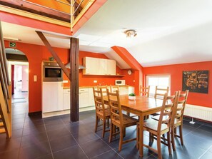 House | Dining - Group Escape in Mellier (Léglise)