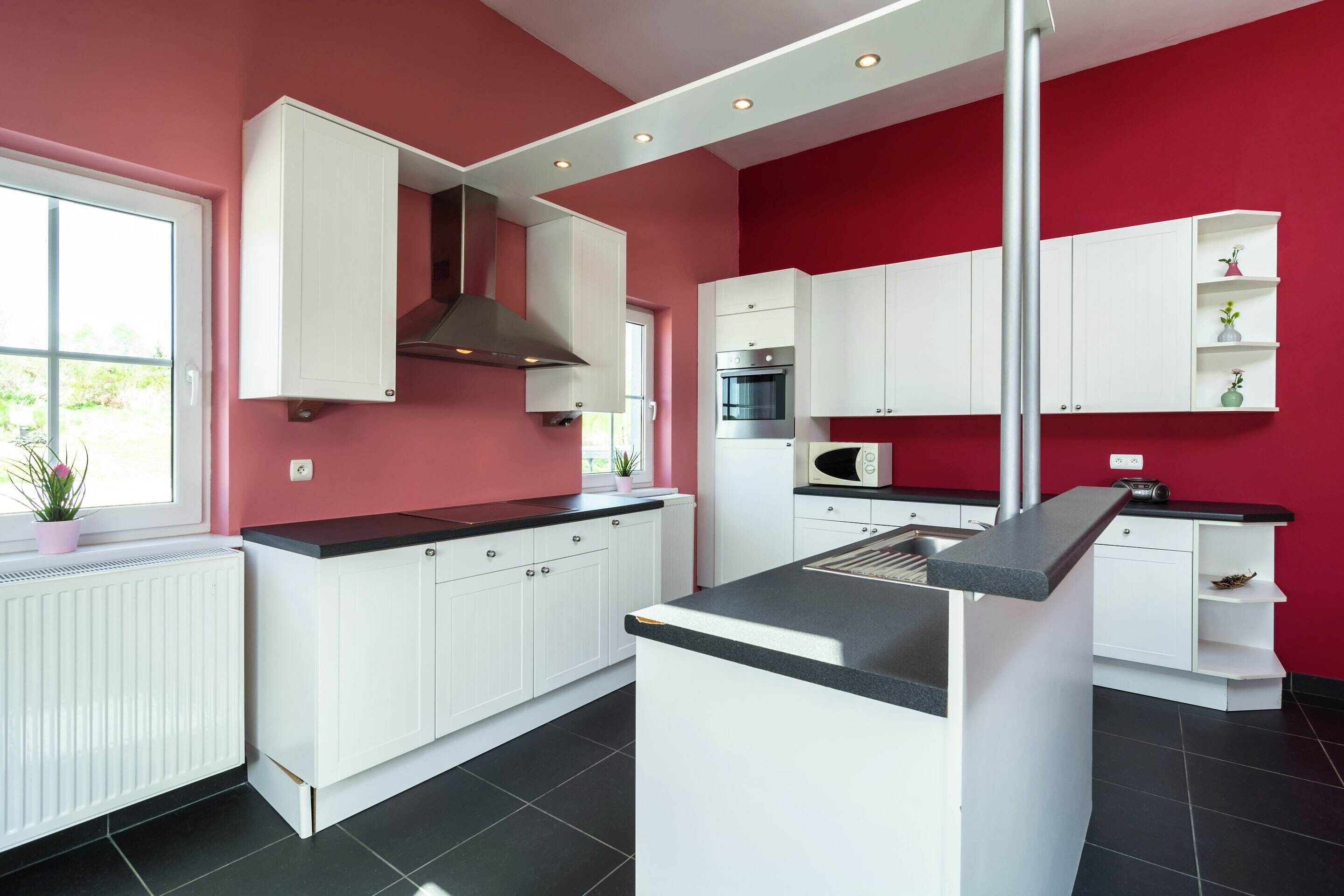 Coffee/tea maker, high chair