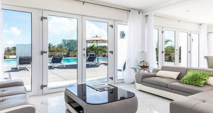 Fabulous Private Villas for Big Families