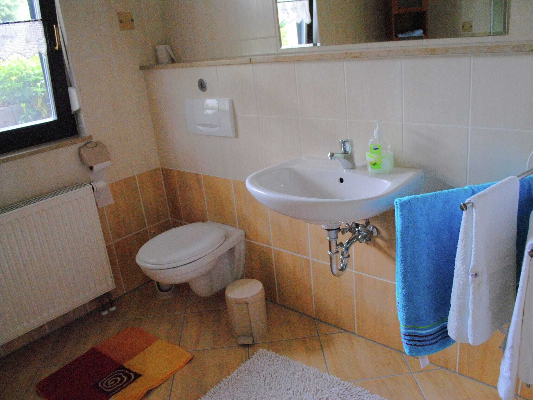 Apartment | Bathroom | Shower, towels