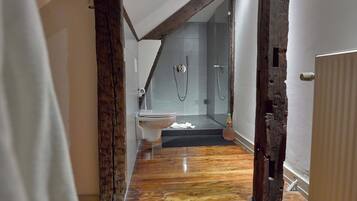 Villa | Bathroom | Shower